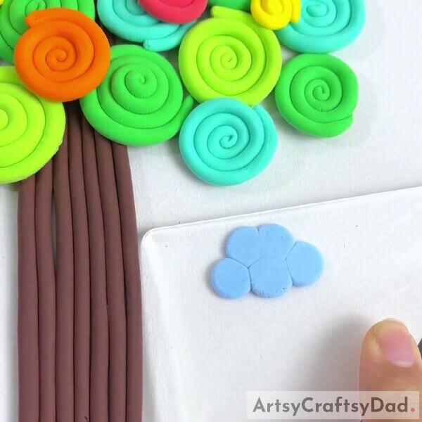 Shaping The Clouds- Creating a Kandinsky-like tree out of clay with this tutorial 
