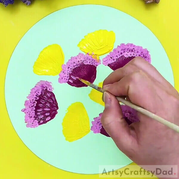 Adding Details To The Purple Flowers - Fantastic Colorful Flowers Bunch Painting For Beginners