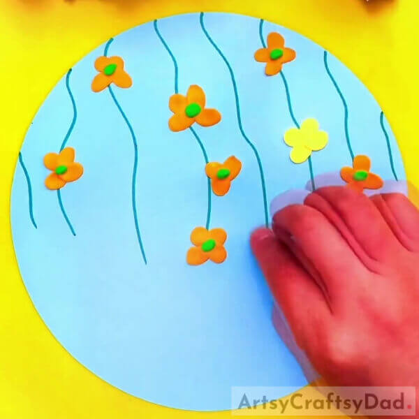 Crafting Yellow Flowers - Best Flower Climber Clay Craft For Kids