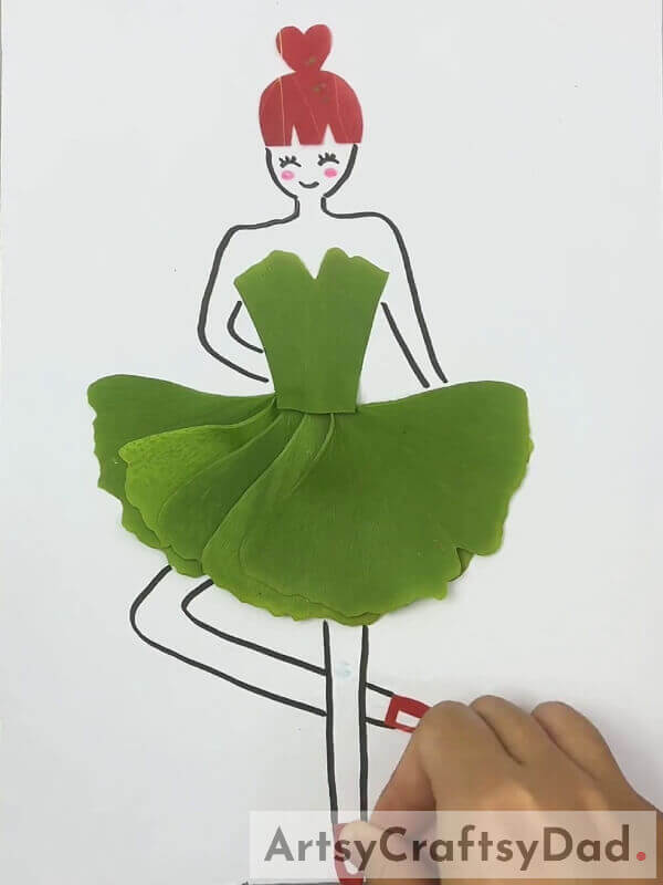 Drawing Shoes Using A Red Color Marker- Creating a Lovely Outfit for a Young Lady Using Leaves