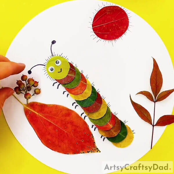 Making Background- Leaf-shaping with Caterpillar Scene: A Guide for Making Crafts with Leaves