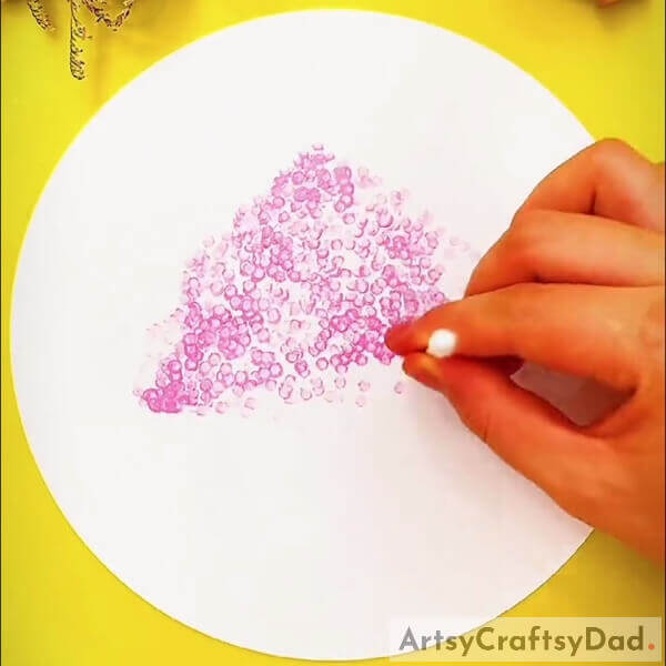 Making Leaves Of Cherry Blossom Tree- Cherry Blossom: A Guide to Painting with Cotton Swabs