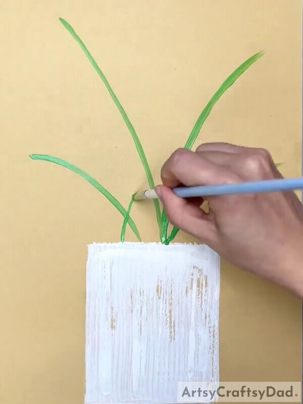 Making Stems Of Flowers- Painting a Rose Vase - Quick Techniques for Children 
