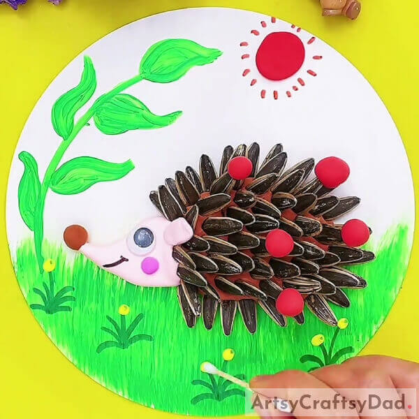 Making The Flowers Using Earbuds- Step by Step Instructions for Making a Hedgehog with Sunflower Seeds and Clay