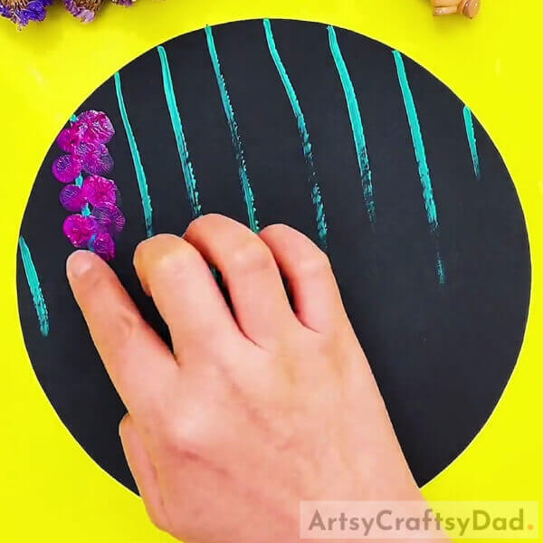 Painting Wisteria Flower Using Pink Acrylic Paint- Finger Painting Technique for Wistera Art with Kids 