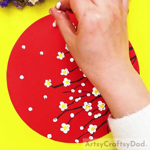 Putting Dots Around Tree Branches- Kids Can Paint a Magnificent Rose Vase: A Tutorial For Painting