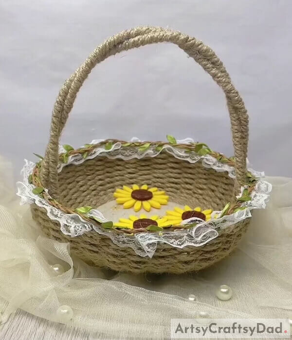Weaving Basket: Jute Thread Craft Tutorial - For Kids - Making a Basket Utilizing Jute Threads
