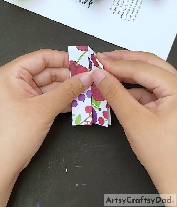 Fold It Inwards - Tutorial On Making An Origami Bow For Kids