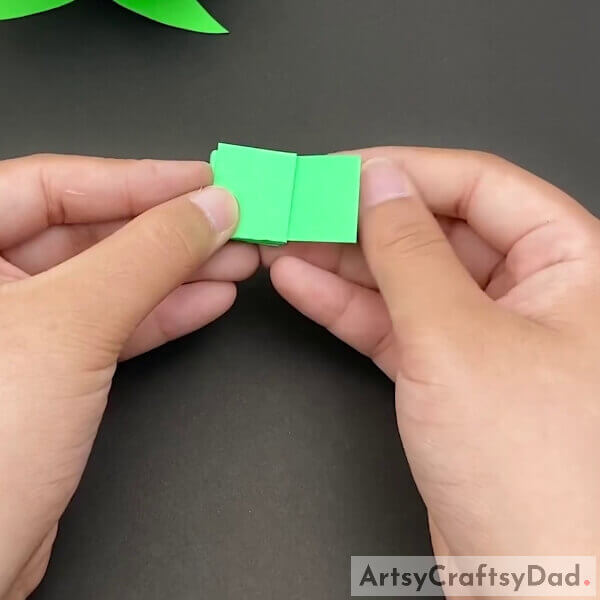 Fold It Up To The End - Crafting a Paper Frog that Jumps: Tutorial