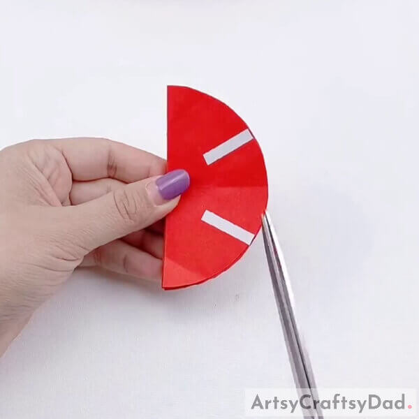 Paste Alternatively - Design An Apple Out Of Paper - An Easy-To-Follow Tutorial For Kids