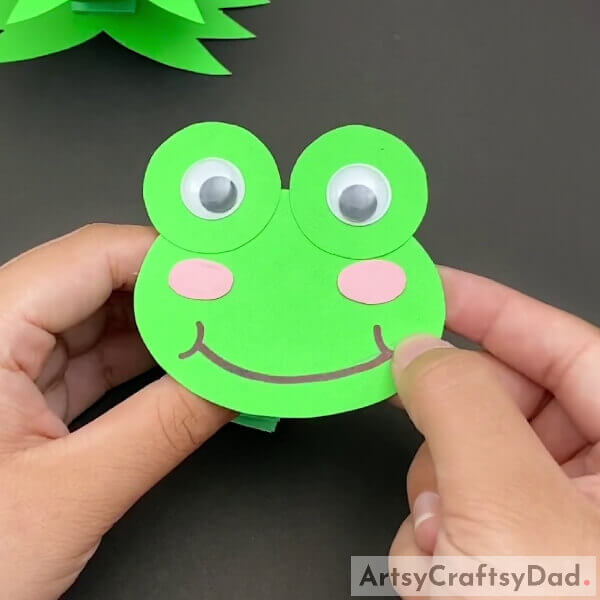 Paste Pink Ovals - Master the Art of Crafting a Frog that Jumps