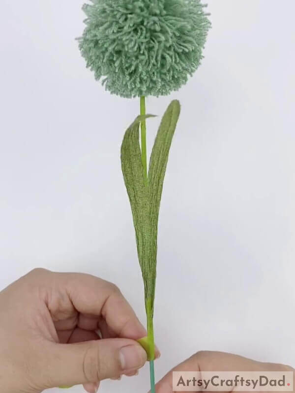 Paste it with cello tape - Constructing Pom-Pom Blooms with Wool Thread