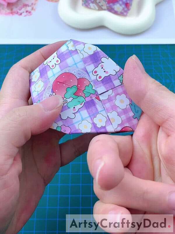Secure The Folds - Learn How to Construct a Paper Organizer/Keeper with Origami 