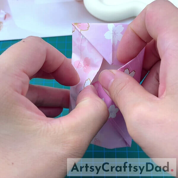 Tuck It In - Valentine's Day Craft: Create an Origami Love Letter 