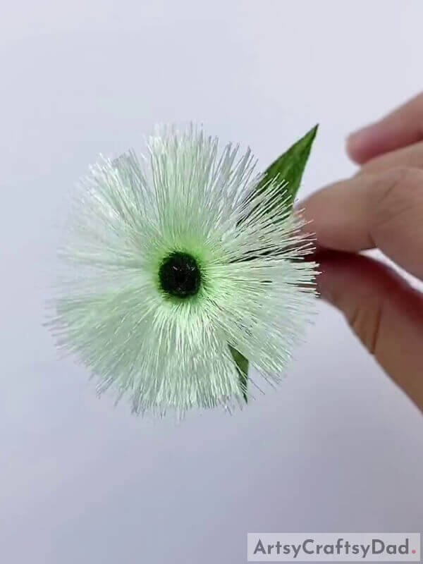 Wrap the Stick - A Step-by-Step Guide for Making Ribbon Flowers with Kids