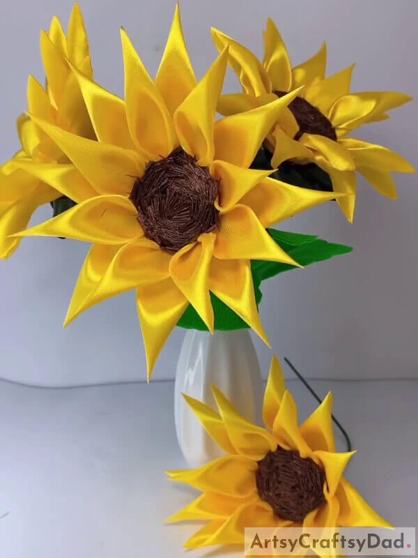 Artificial Sunflowers: Ribbon Craft Tutorial - For Kids - Directions for Youngsters to Make Sunflowers Using Ribbon 