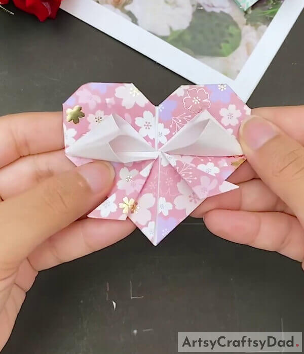 Origami Paper Heart Craft Tutorial - For Kids - Tips to Construct a Heart with Origami Paper for Kids