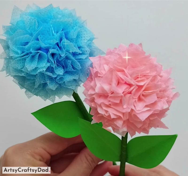 Adorable Flower using Tissue Paper Craft Idea for Minors - Eye-Catching Flower Arts and Crafts Employing Recycled Elements 