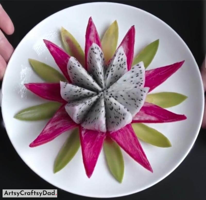 Amazing Dragon Fruit Flower Plating Decoration Idea For Kids Incredible Dragon Fruit Blossom Creative Presentation Thought For Little Ones