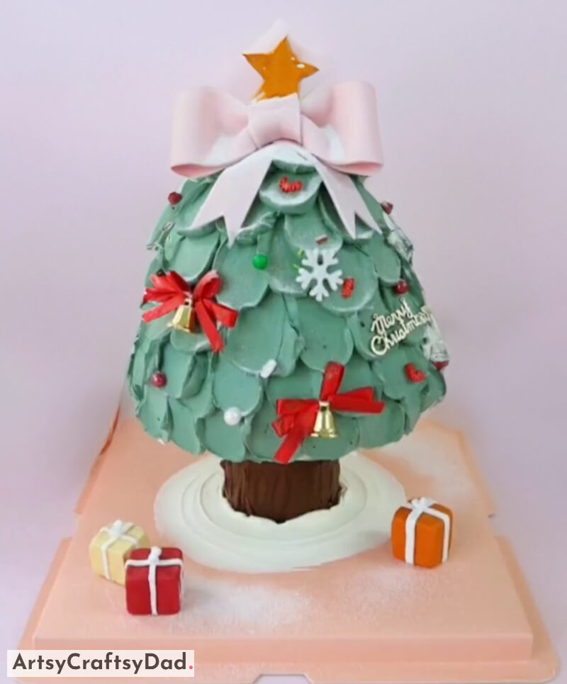 Christmas Tree with Ribbons - Cake Decoration Idea - Ways to Make Your Christmas Cake Look Fabulous for the Holidays 