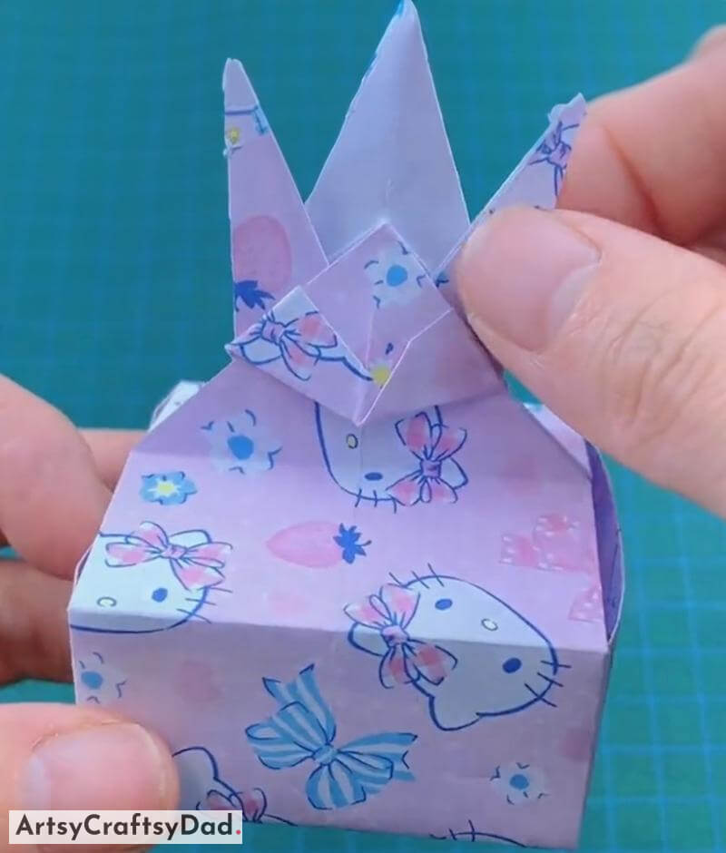 Creating an Attractive Origami Paper Box - Exceptional Paper Folding Projects For Young Ones