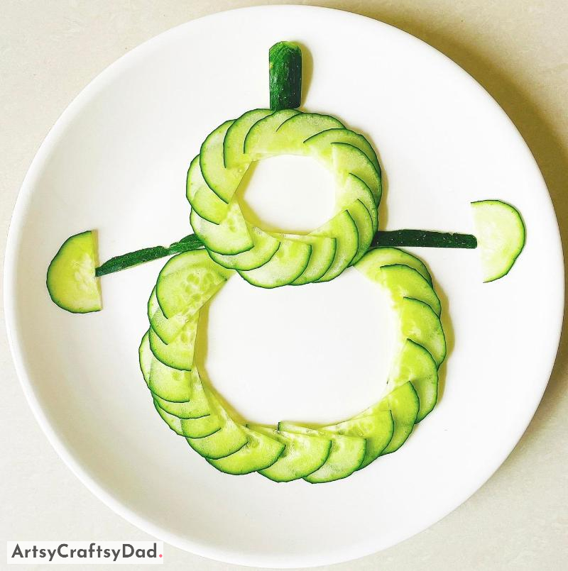 Creative Cucumber Carving Food Plate Decoration Idea - Easy and Appetizing Plate Decoration Ideas for Kids 