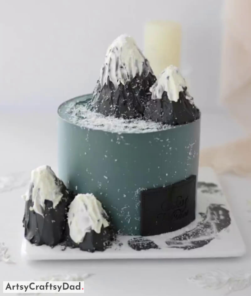 Customized Snow Mountain - Fondant Cake Decoration Idea - Original Nature Inspired Cake Design 