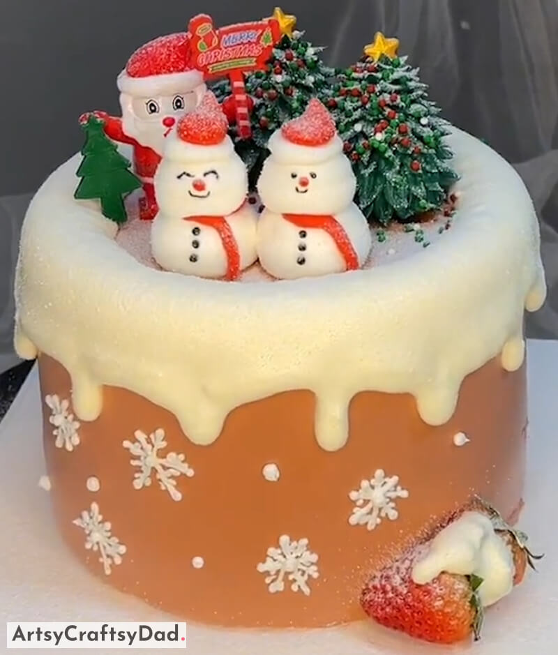 Make Christmas Theme Design Cake for Celebration - Creative Ways to Decorate Your Cake to Make the Holidays Memorable 