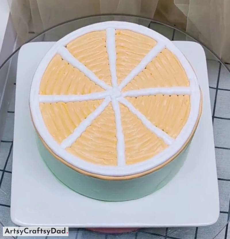 Mandarin Orange Slice Cake Decoration Idea Using Whipped Cream - Quick strategies to decorate a birthday cake