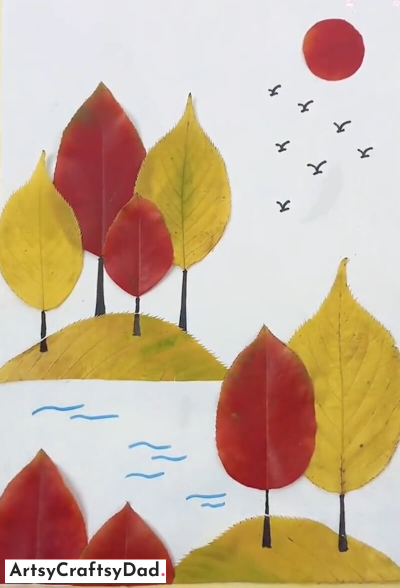 Marvelous Scenery Fall Leaf Craft for Kids - Fabulous DIY Leaf Projects For Children To Manufacture