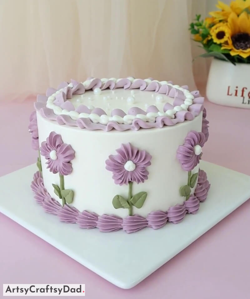 Purple Flower Theme Cake Decoration idea - Dazzling Flower Cake Designs 