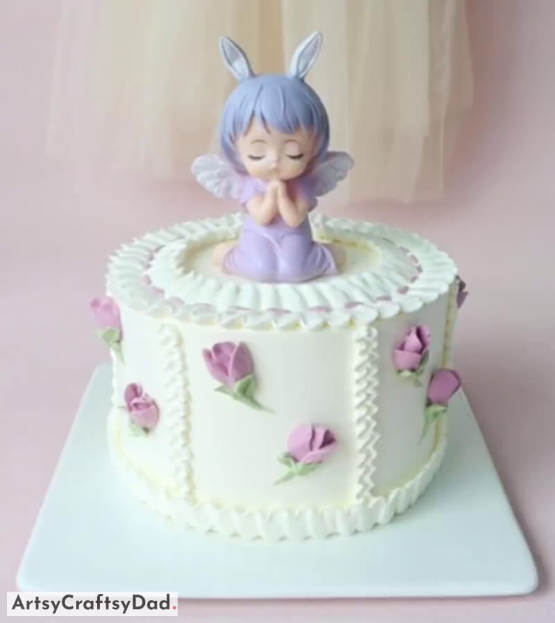 Simple Cake Decoration With Purple Rose Flowers & Angel - Delicious Suggestions For Decorating Children's Birthday Cakes