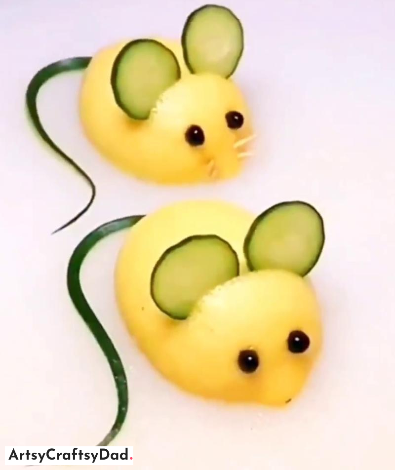 Simple Lemon and Cucumber Rat Food Plate Decoration Idea - Stunning Fruit Carving Plate Decor Inspiration