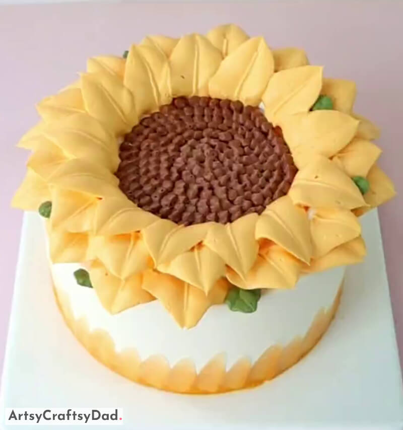 Sunflower Theme Cake Decoration Idea For Parties - Ways to Decorate a Sunflower Cake 