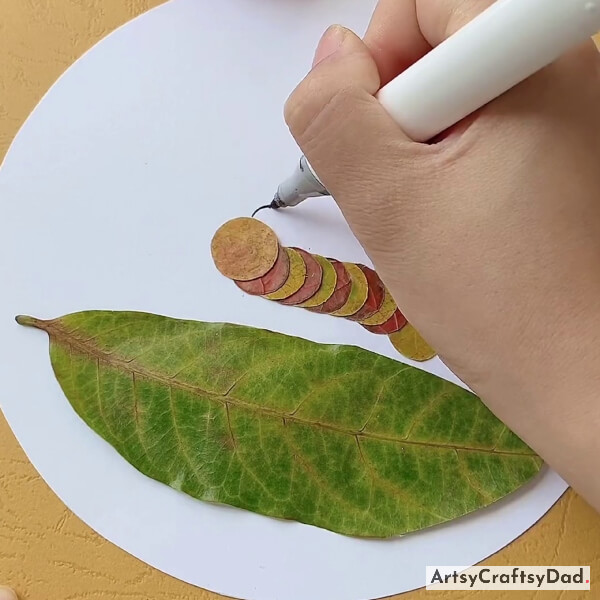 Drawing Antenna of Caterpillar