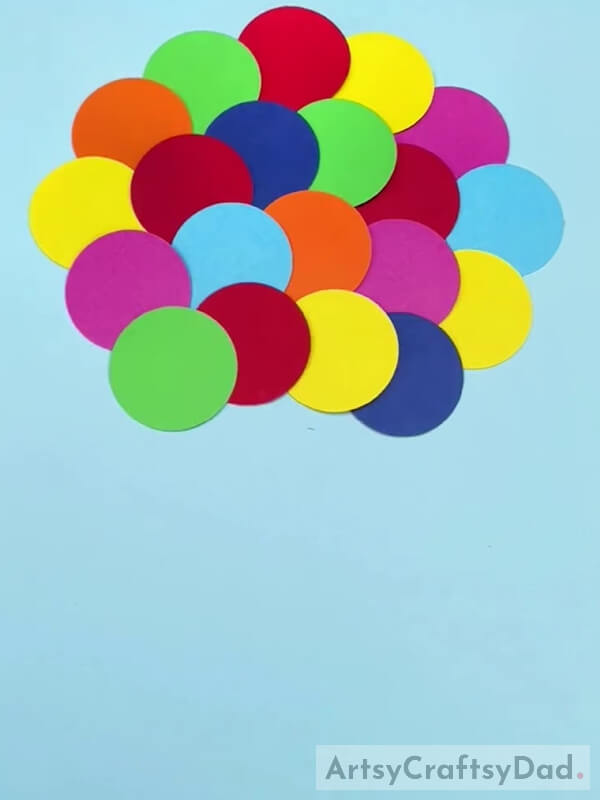 Arranging all the Paper Balloons in a Circular Pattern