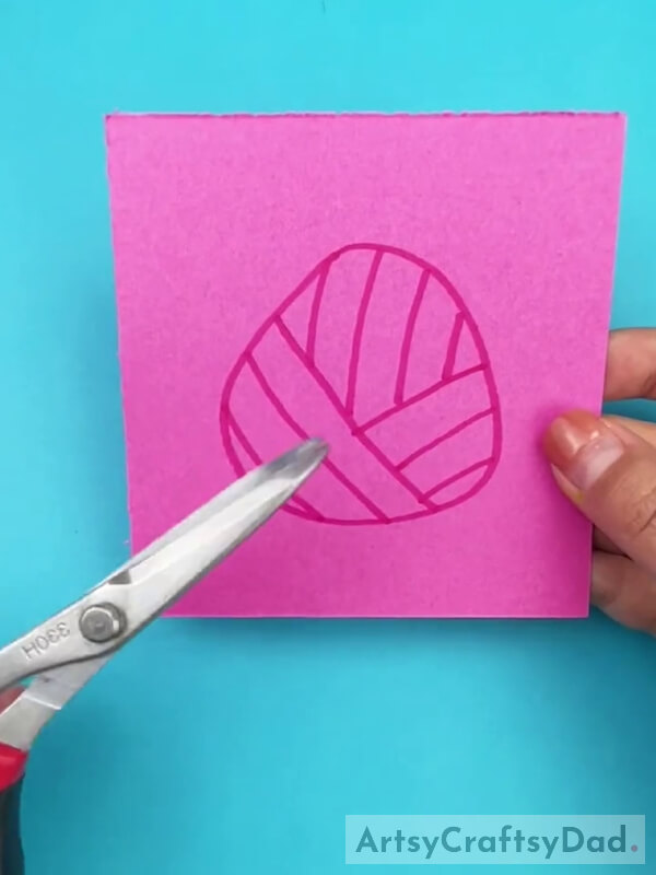 Cutting Out a Rice Ball Shape