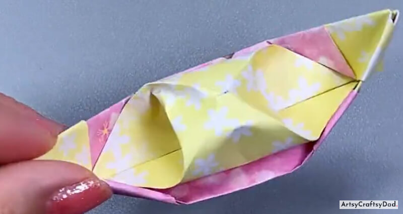 Adorable Origami Paper Boat Craft Idea For Kids-Easy and trendy craft ideas for kids