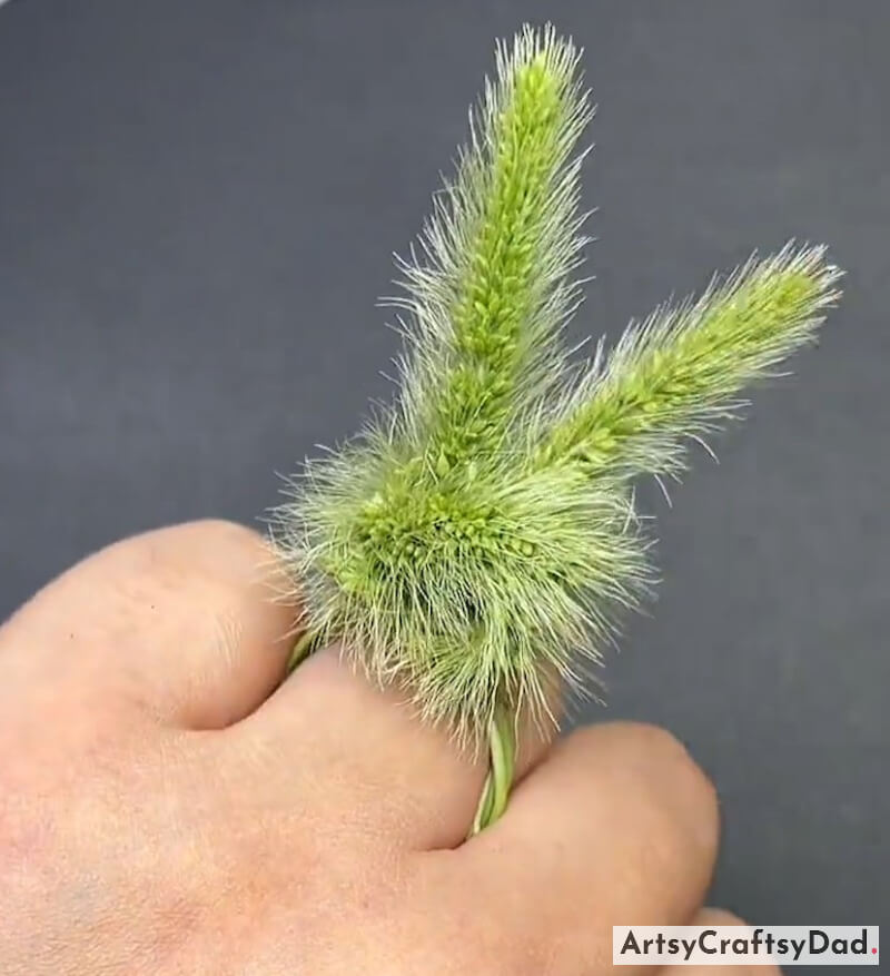 Beautiful Handmade Grass Ring Craft Idea For Children-Recycled craft projects that are both educational and fun for kids
