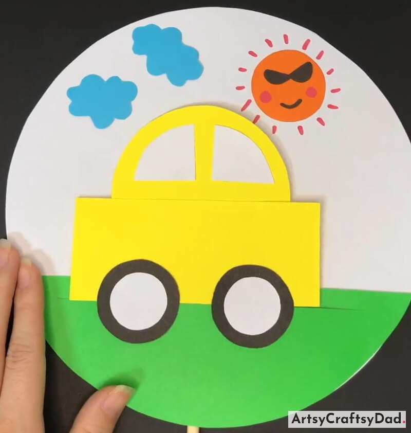 DIY Paper Car Scenery Craft Project For Kids- Simple crafts using circular plates for novices