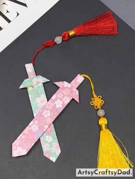 Easy Origami Sword Bookmark Craft For Beginners-By using colorful origami paper, kids can create stunning crafts that showcase their creativity and individuality