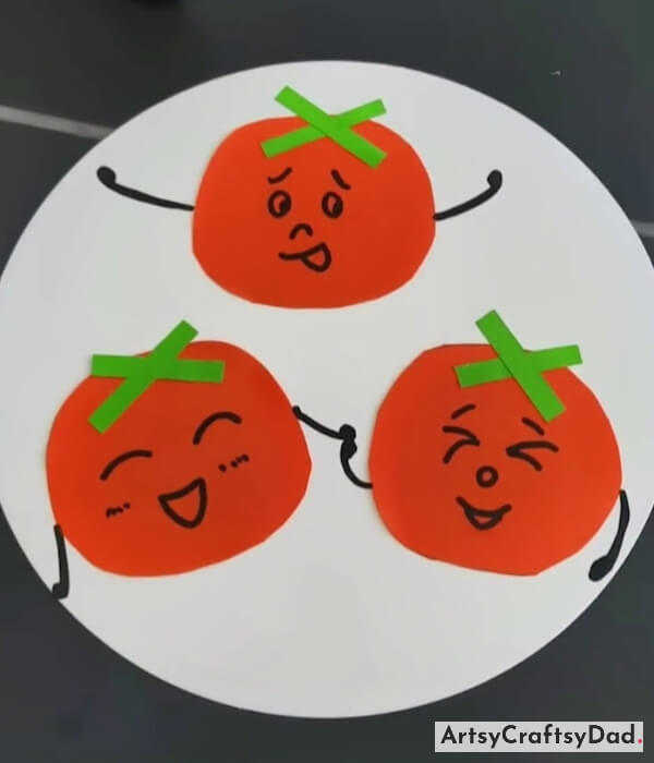 Finally! The Easy Paper Tomatoes Craft Is Ready!