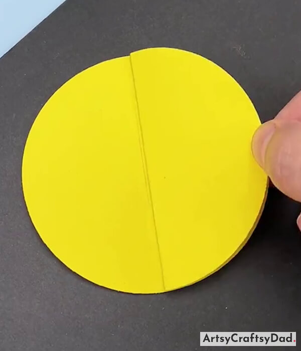 Pasting Semi-Circle On Circle