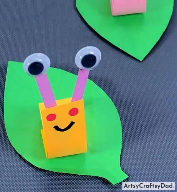 Simple Paper Snail Craft Idea For 5-6-Year-Old Kids-Let your children's creativity run wild with these lovable animal crafts. 
