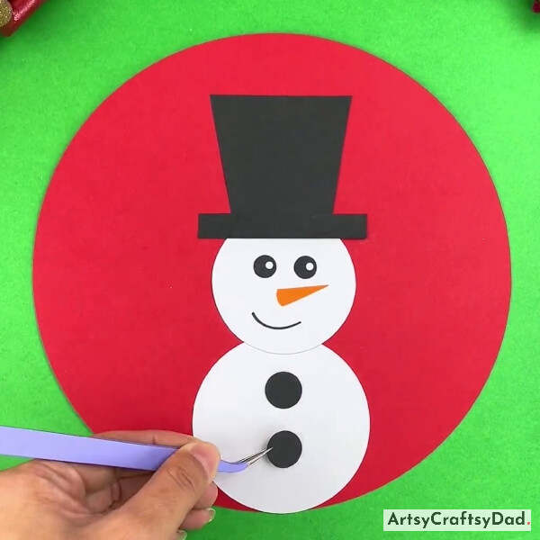 Adding Buttons On Snowman's Body
