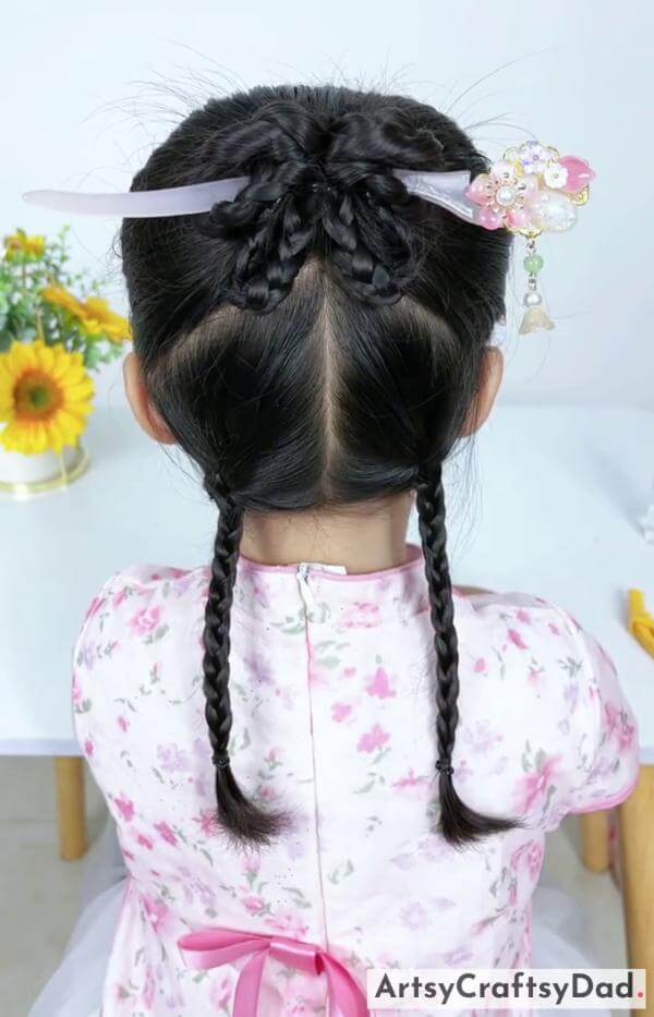 A Floral Braided Hairstyle For Kids-Gorgeous braided hairstyle perfect for children